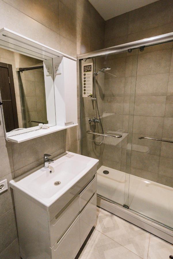 Royal Tower Luxurious Smart Residence 基輔 外观 照片